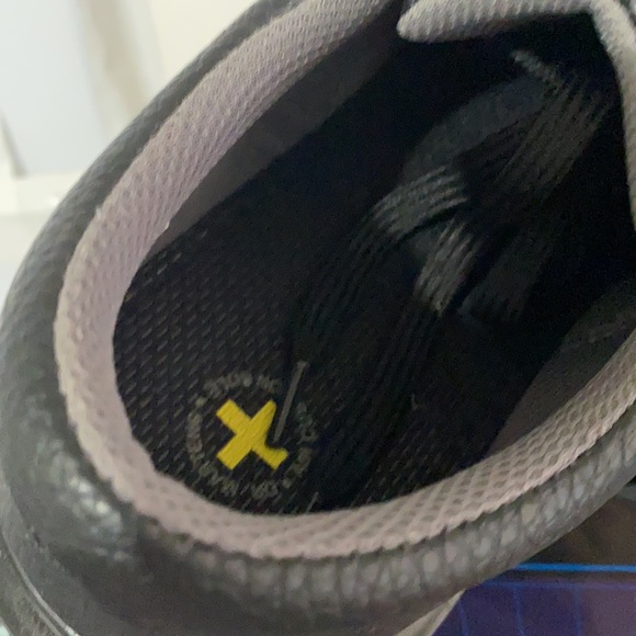 Doc Martens. New,  never worn, no box - Picture 4 of 6